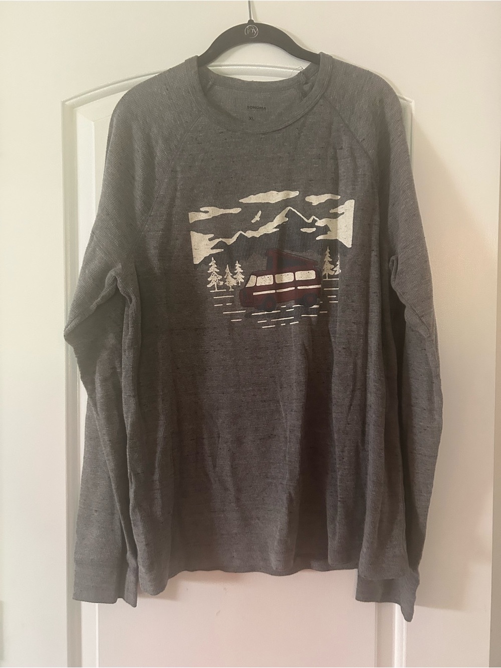 Sonoma Gray Long-Sleeve Graphic Tee with Outdoor Van Design